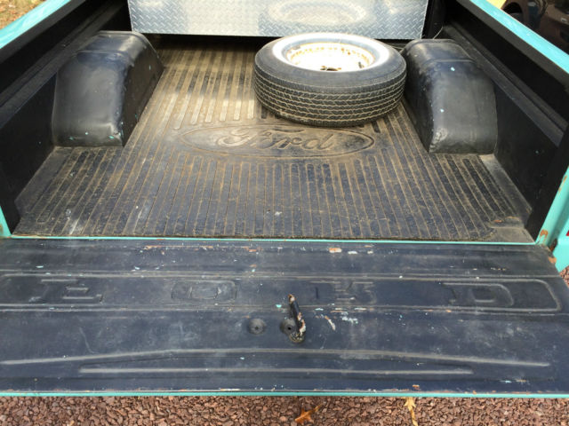 1967 Lunar Green (Medium Green) Ford F-100 Standard Cab Pickup