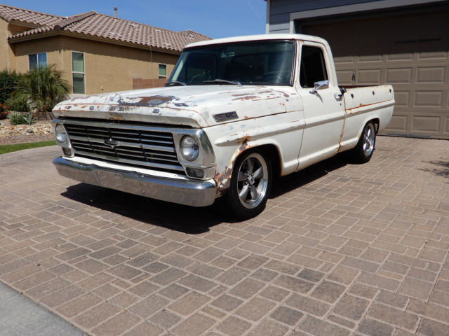 1967 Ford F-100