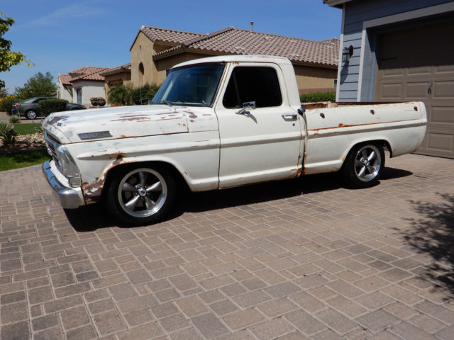 1967 Ford F-100
