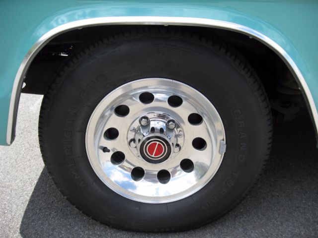 1967 LUNAR GREEN Ford F-100