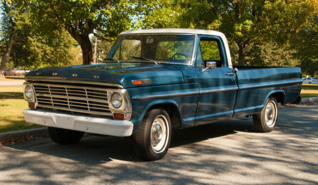 1967 Blue & White Ford F-150 Standard Cab Pickup