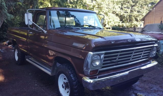 1967 Brown Ford F-250