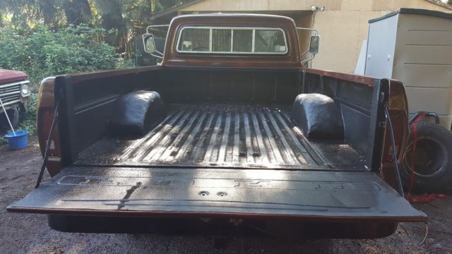 1967 Brown Ford F-250
