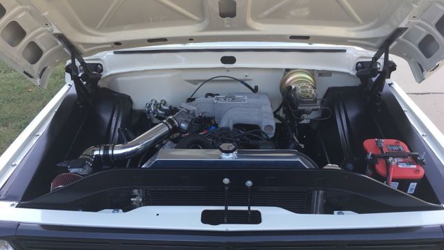 1967 Ford Wimbledon White with Ford Tungsten Gray Metallic (flat) Ford F-100