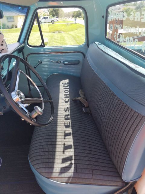 1967 Blue/White Ford F-100 Cab & Chassis