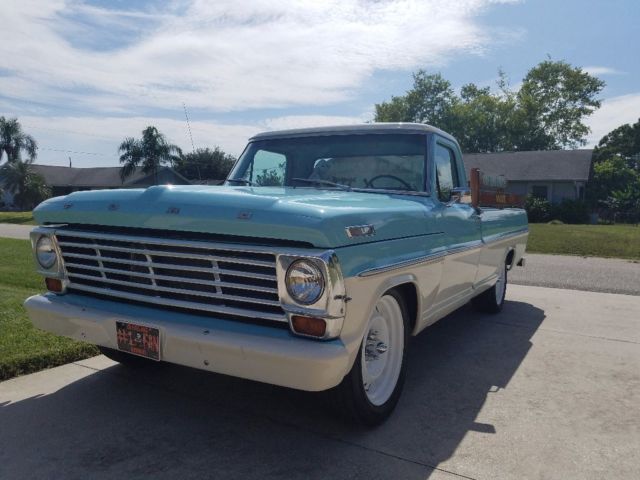 1967 Blue/White Ford F-100 Cab & Chassis