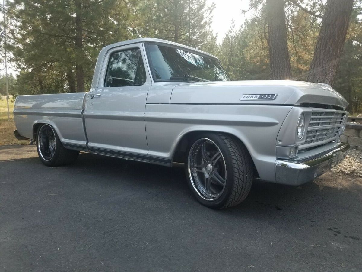 1967 Ford F-100 Standard Cab Pickup