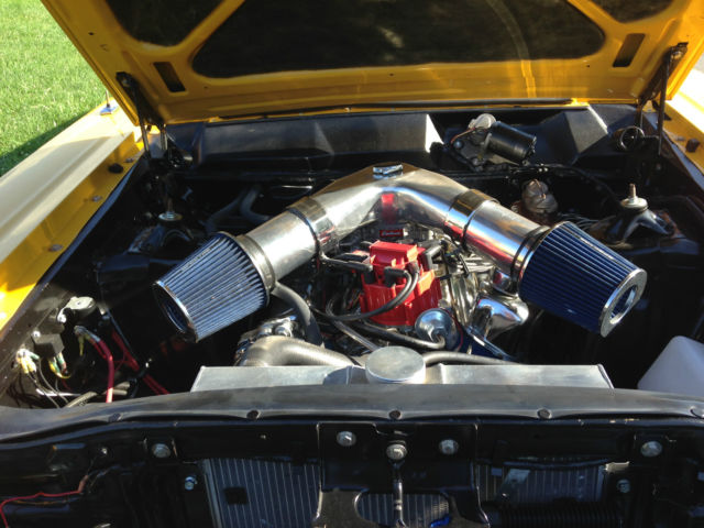 1967 Yellow Ford Fairlane U/K