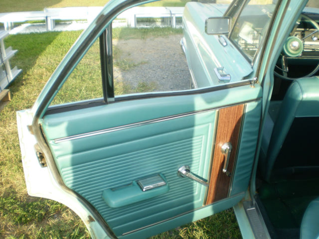 1967 baby blue Ford Fairlane U/K