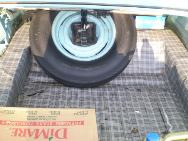 1967 baby blue Ford Fairlane U/K