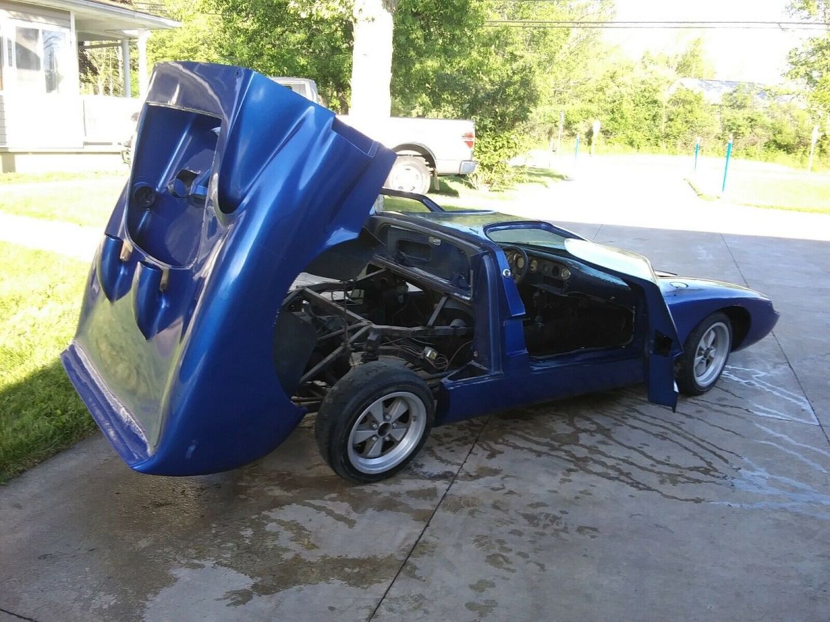 1967 Blue Ford GT 40