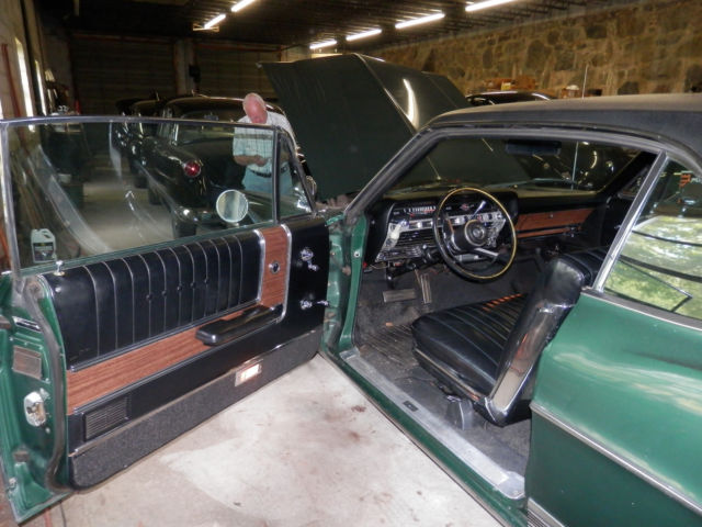 1967 Green Ford Galaxie 2 DOOR HARDTOP