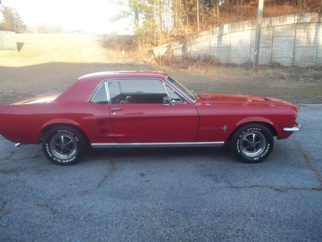 1967 Red Ford Mustang 2 DOOR