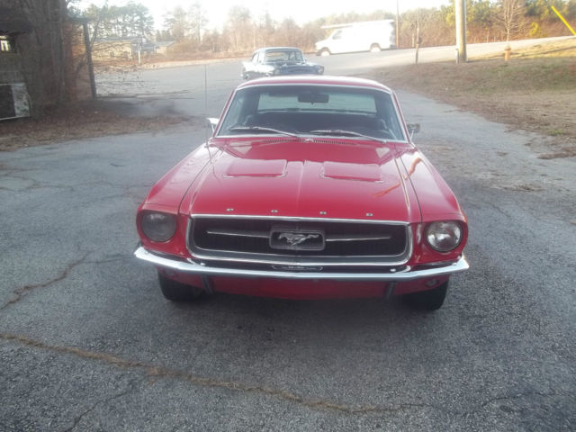 1967 Red Ford Mustang 2 DOOR