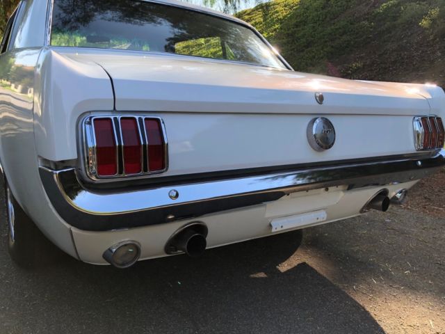 1967 Peralescent White Ford Mustang Coupe
