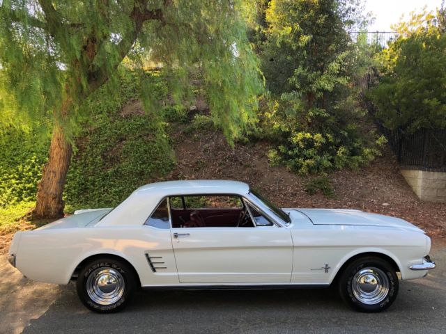 1967 Peralescent White Ford Mustang Coupe
