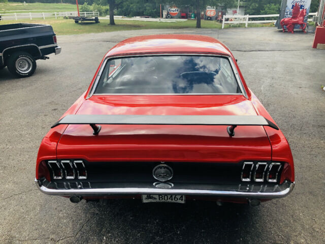 1967 Red Ford Mustang --