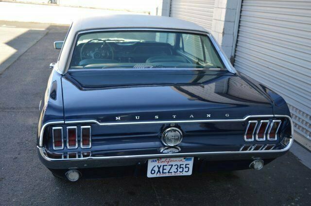 1967 Blue Ford Mustang --