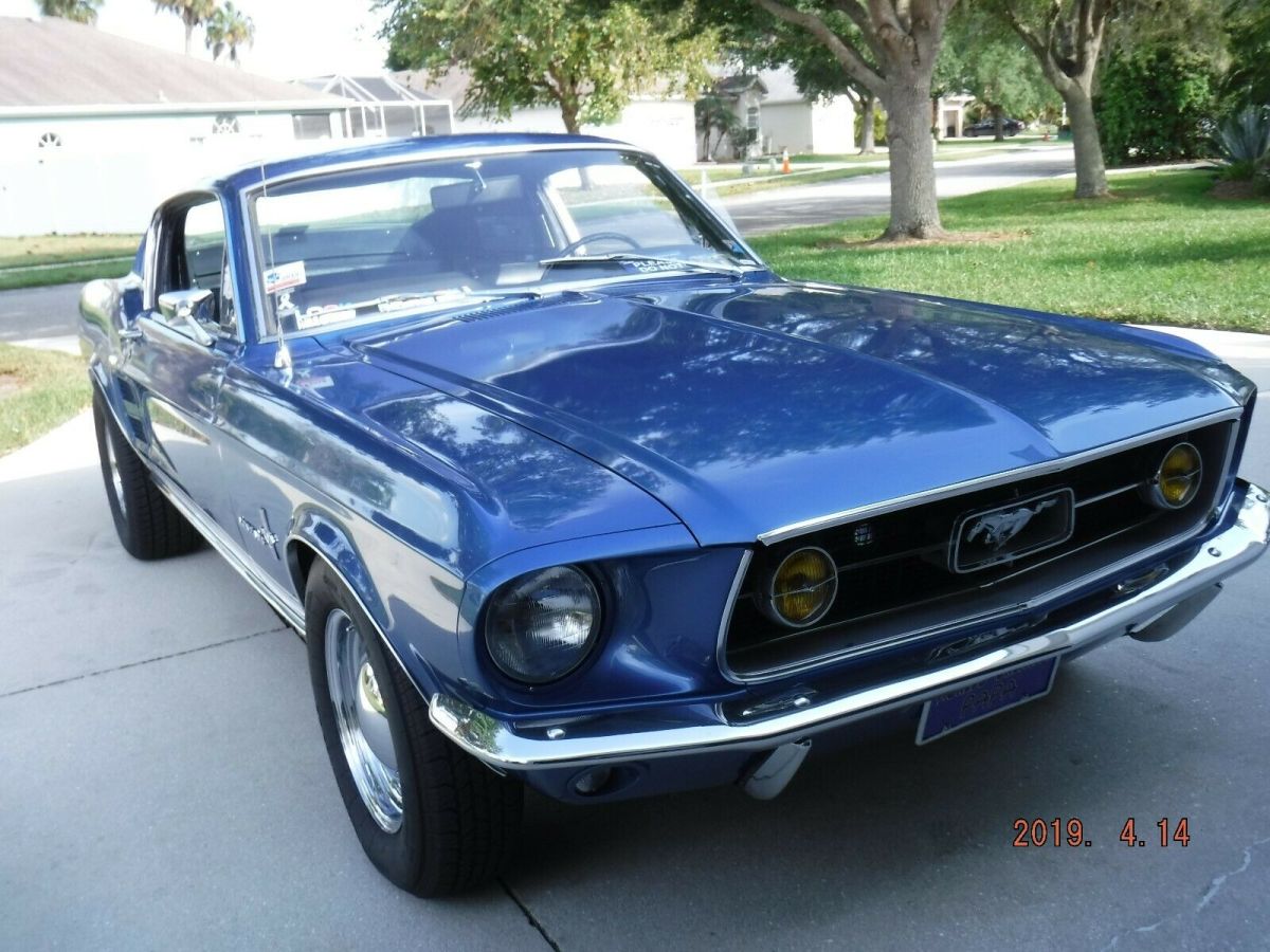 1967 ACAPULCO BLUE Ford Mustang Hardtop