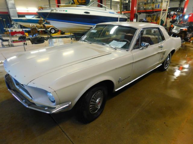 1967 Cream Ford Mustang Coupe