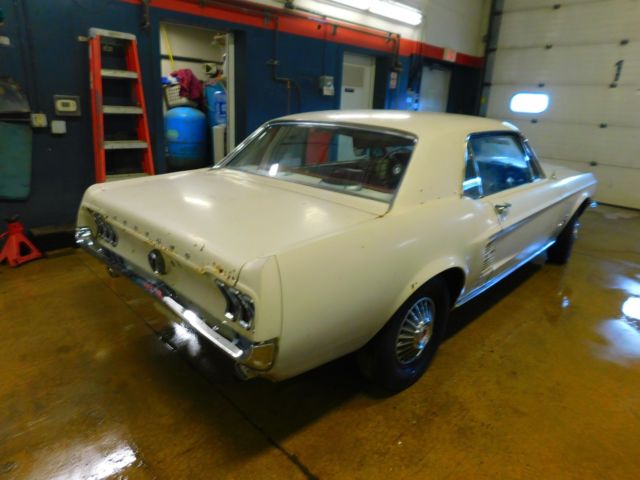1967 Cream Ford Mustang Coupe