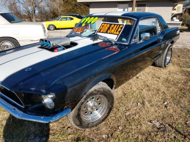 1967 Black Ford Mustang Coupe