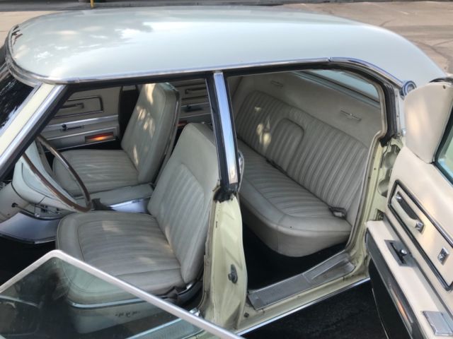 1967 Yellow Ford Thunderbird