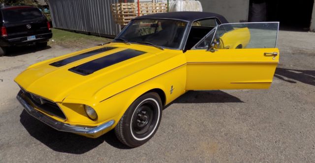 1967 Yellow Ford Mustang Coupe