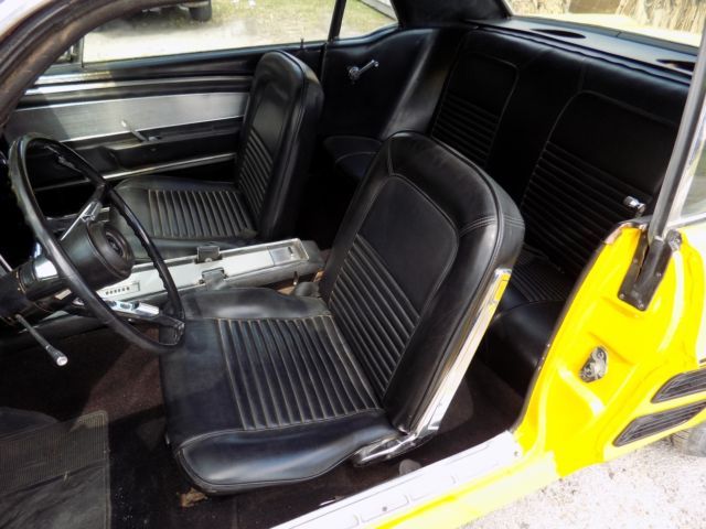 1967 Yellow Ford Mustang Coupe
