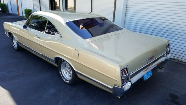 1967 Ford Galaxie Fastback