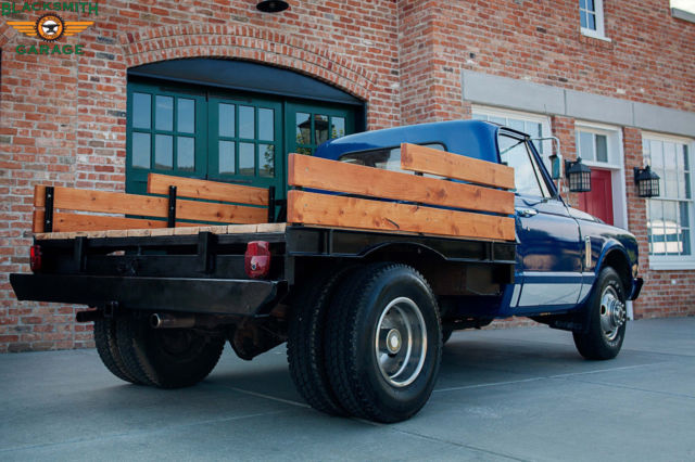 1967 Deep Matellic Blue GMC C25 Crew Cab Pickup
