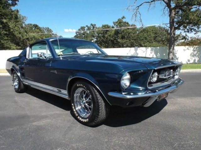 1967 Blue Ford Mustang
