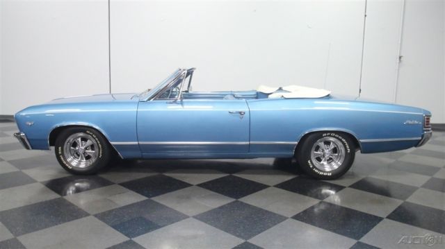 1967 Blue Chevrolet Malibu