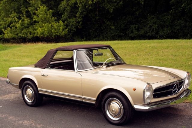 1967 Tunis Beige Mercedes-Benz 200-Series Convertible