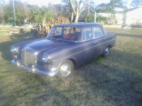 1967 Silver Mercedes-Benz 200-Series Sedan