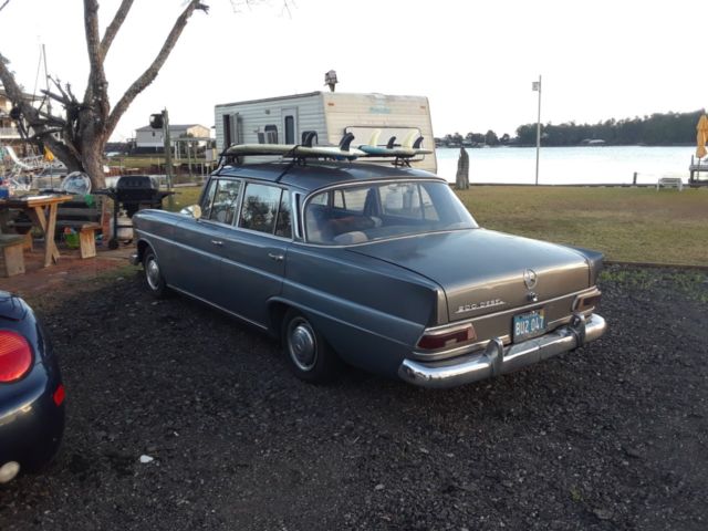 1967 Silver Mercedes-Benz 200-Series Sedan