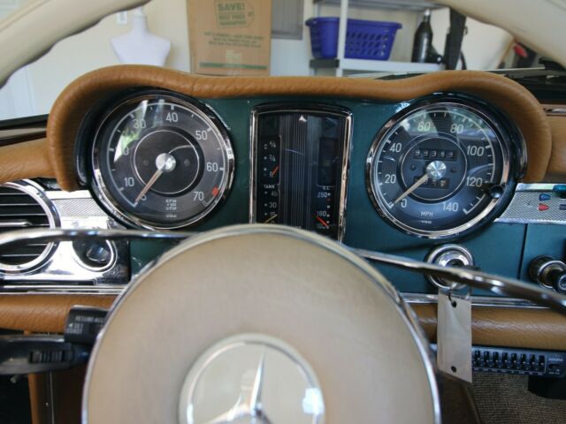 1967 Green Mercedes-Benz SL-Class Convertible