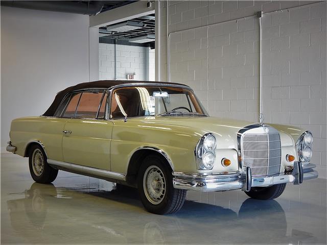 1967 Beige Mercedes-Benz 200-Series Convertible