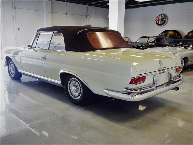 1967 Beige Mercedes-Benz 200-Series Convertible