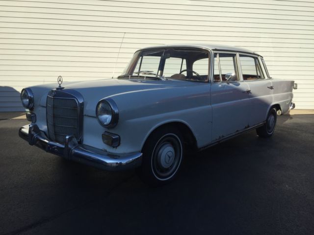 1967 White Mercedes-Benz 200-Series Sedan
