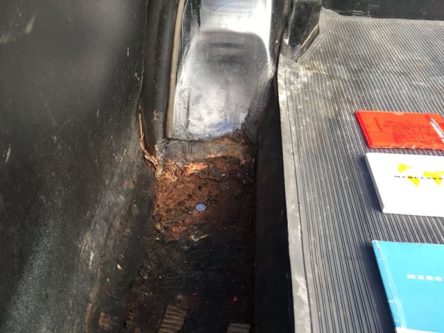 1967 White Mercedes-Benz 200-Series Sedan