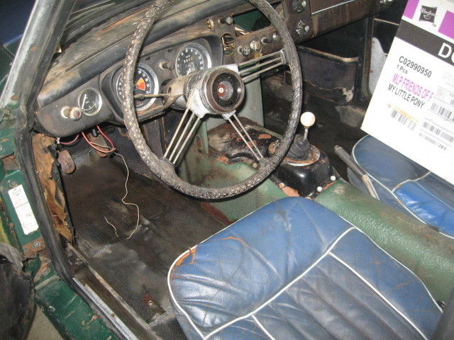 1967 Green MG MGB Coupe