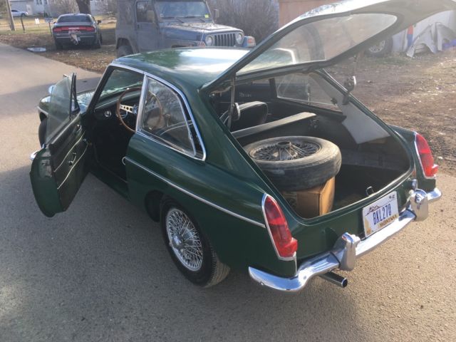 1967 MG MGB