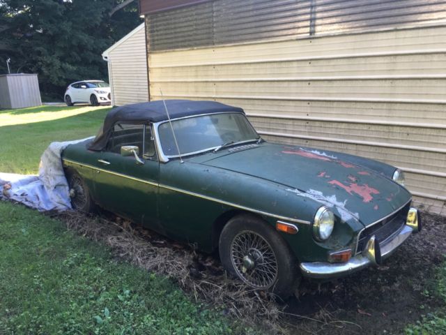 1967 Green MG MGB Convertible
