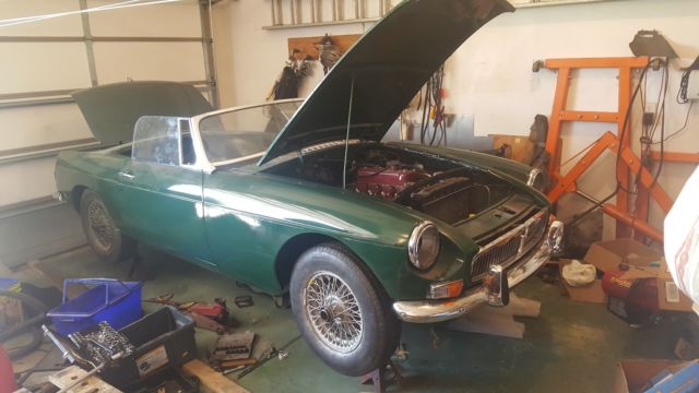 1967 Green MG MGB Convertible