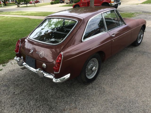 1967 Red MG MGB