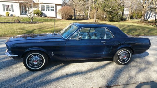 1967 Blue Ford Mustang