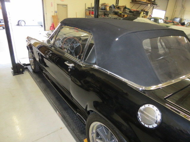 1967 BLACK WITH DARK SILVER STRIPES Ford Mustang CONVERTIBLE