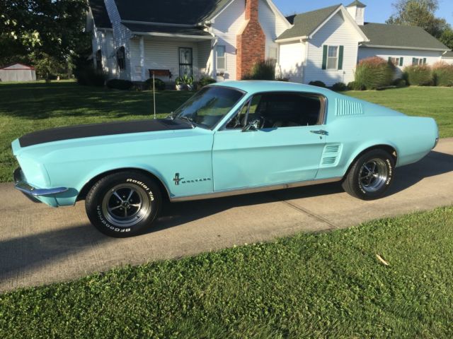 1967 Grey Ford Mustang