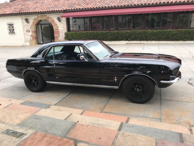 1967 Black Ford Mustang